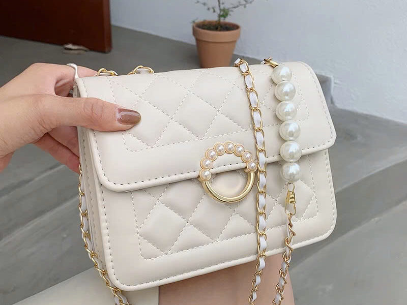 Túi Xách Nữ Đeo Chéo Dáng Vuông